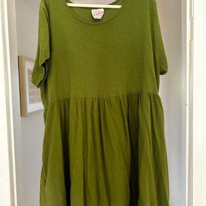 Tuesday of California Gemini Dress in Cilantro Green - Size 18/20
